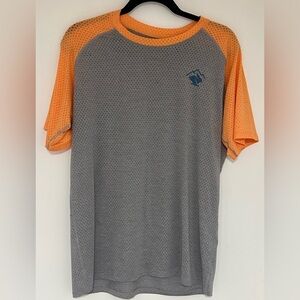 Men’s Rabbit EZ Tee Perf ICE T-Shirt Size Medium Gray and Orange